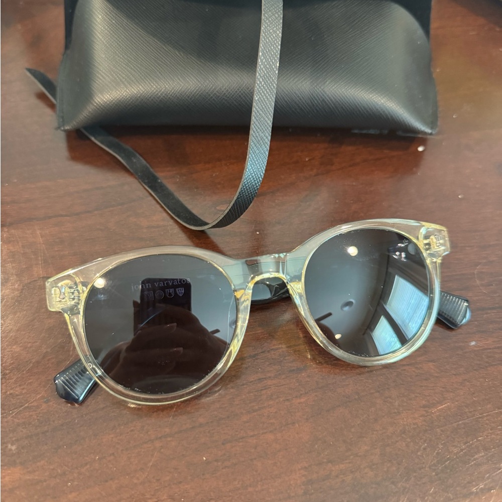 John Varvatos V542 yellow crystal